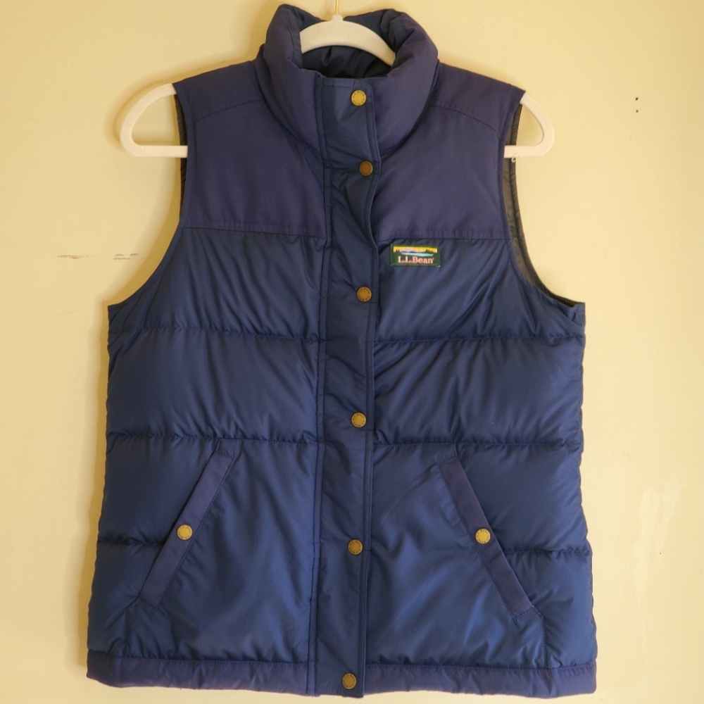 L.L. Bean women sz Sm Blue Puffer Vest Down insulation outdoor Activewear NWT